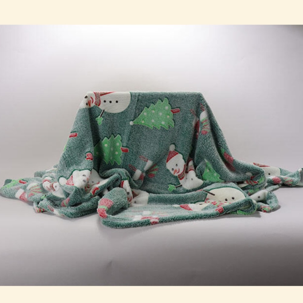 Glow in the dark Christmas / Holiday / Winter snowman throw blanket